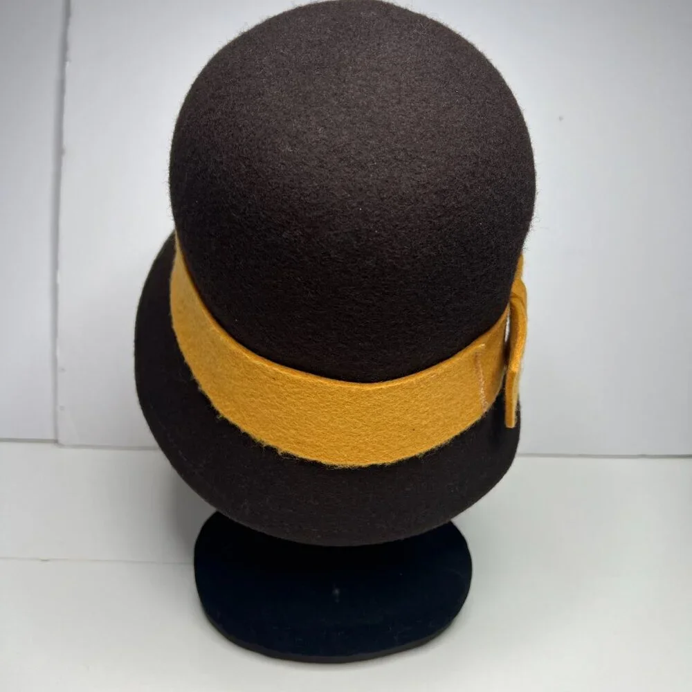 New York‎ & Co. Cloche Hat Wool Felt Buckle Fall Flapper Retro Costume Feminine